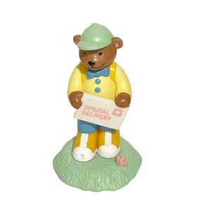 Avon Special Delivery Bear Figurine‎ Young Cub with Backpack and Cap 4" Figure